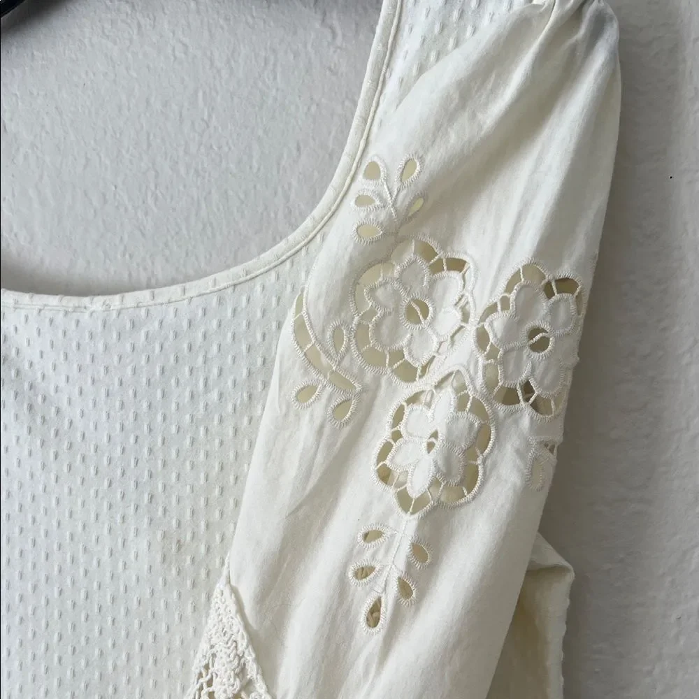 Like New! Free People Brunch Date Henley Top Ivory in Size M